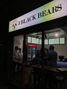 3 Black Bears Tingalpa - AU12011